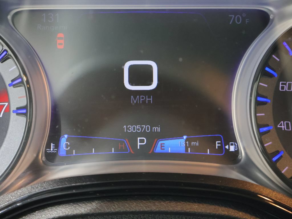 Used 2018 Chrysler 300 S AWD/4WD image 42