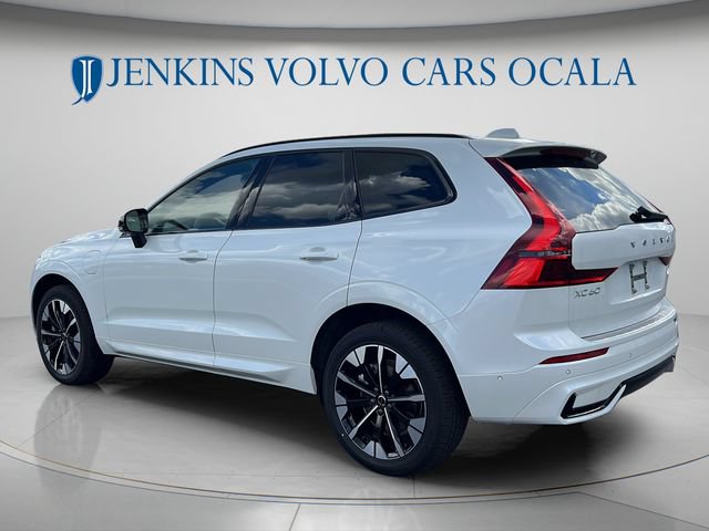 New 2026 Volvo XC60 T8 Plus w/ Protection Package Premier AWD/4WD image 5