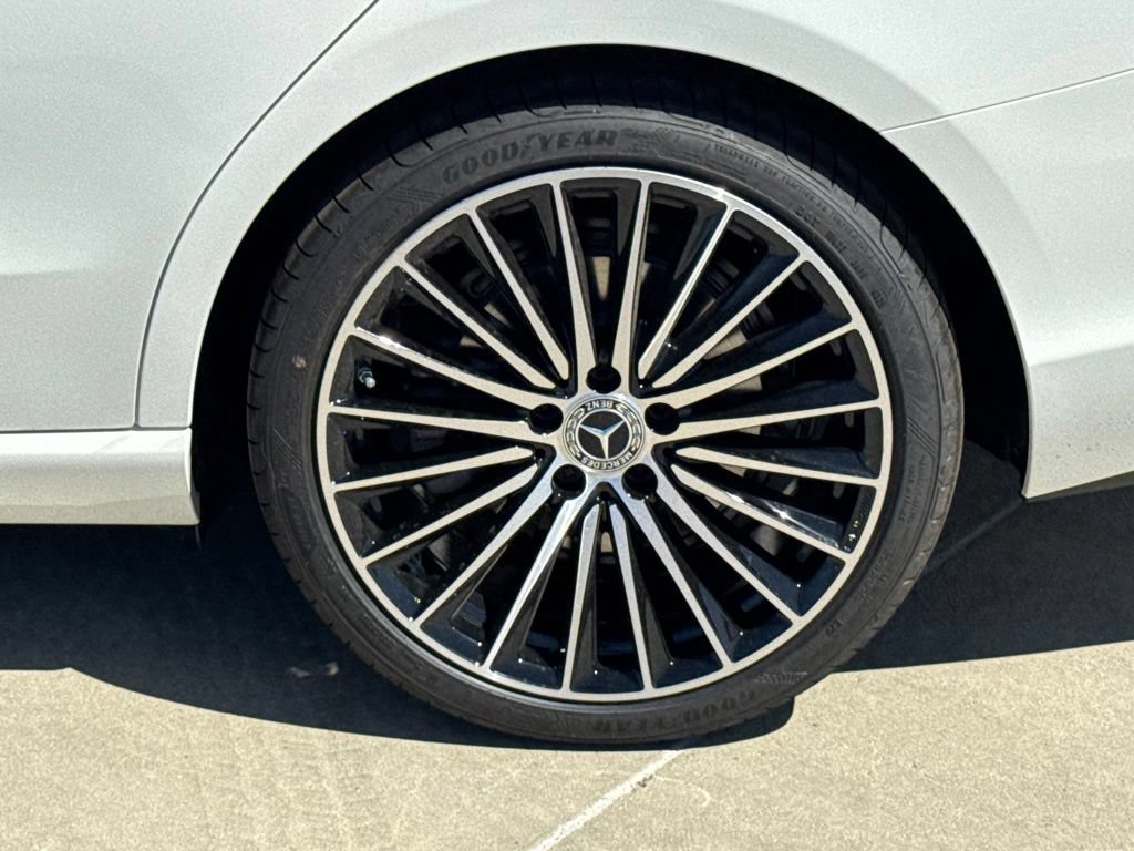 New 2026 Mercedes-Benz C 300 Sedan image 18