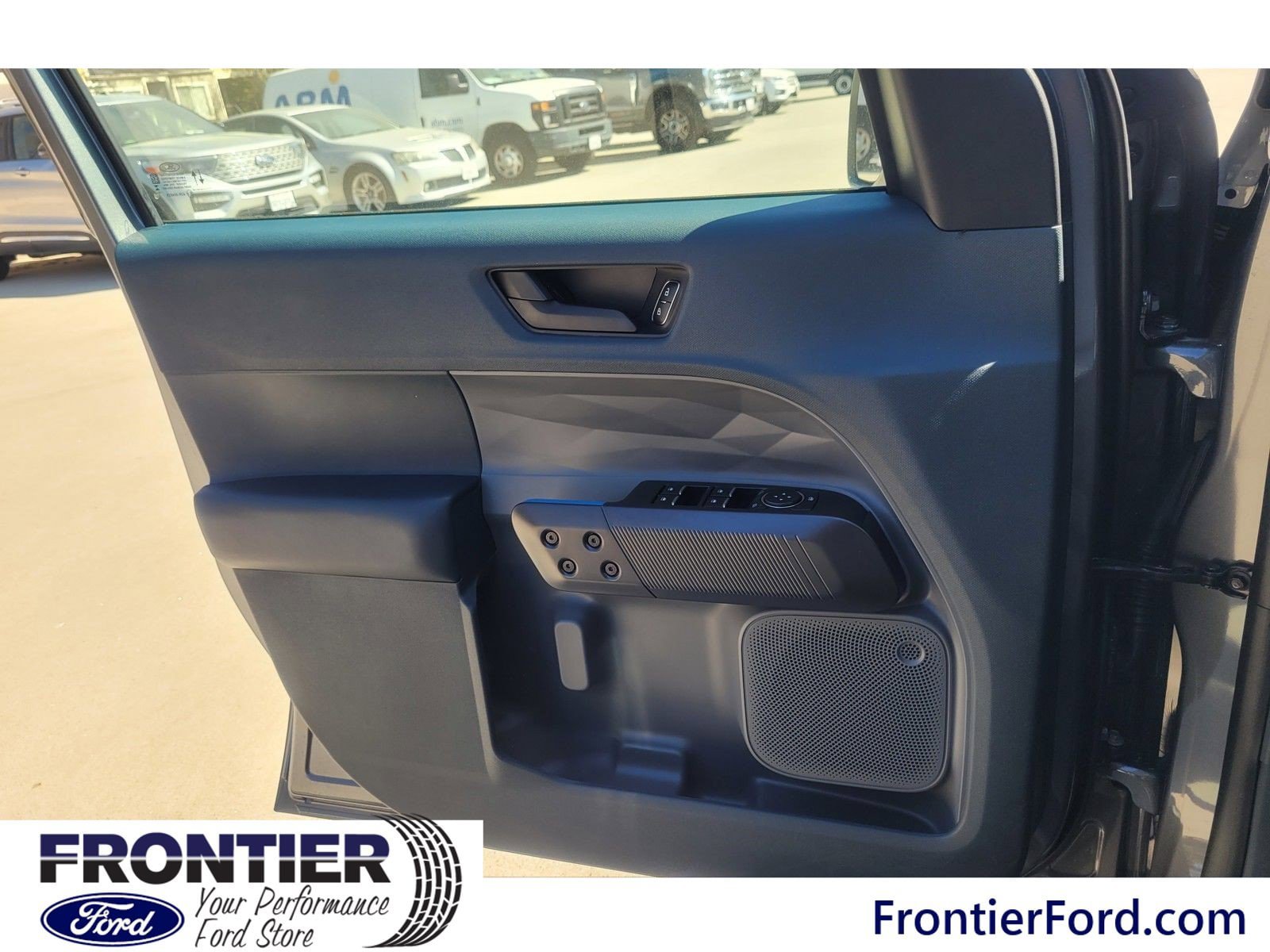 Used 2025 Ford Maverick Lobo AWD/4WD image 14