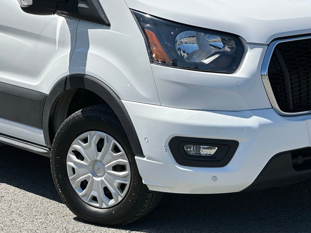 Used 2023 Ford Transit 350 XLT RWD image 32
