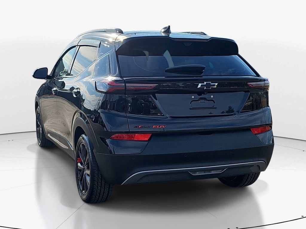 Used 2023 Chevrolet Bolt EUV Premier w/ Sun & Sound Package image 7