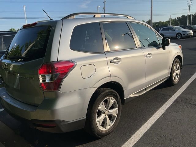 Used 2015 Subaru Forester 2.5i Premium w/ All-Weather Package AWD/4WD image 7