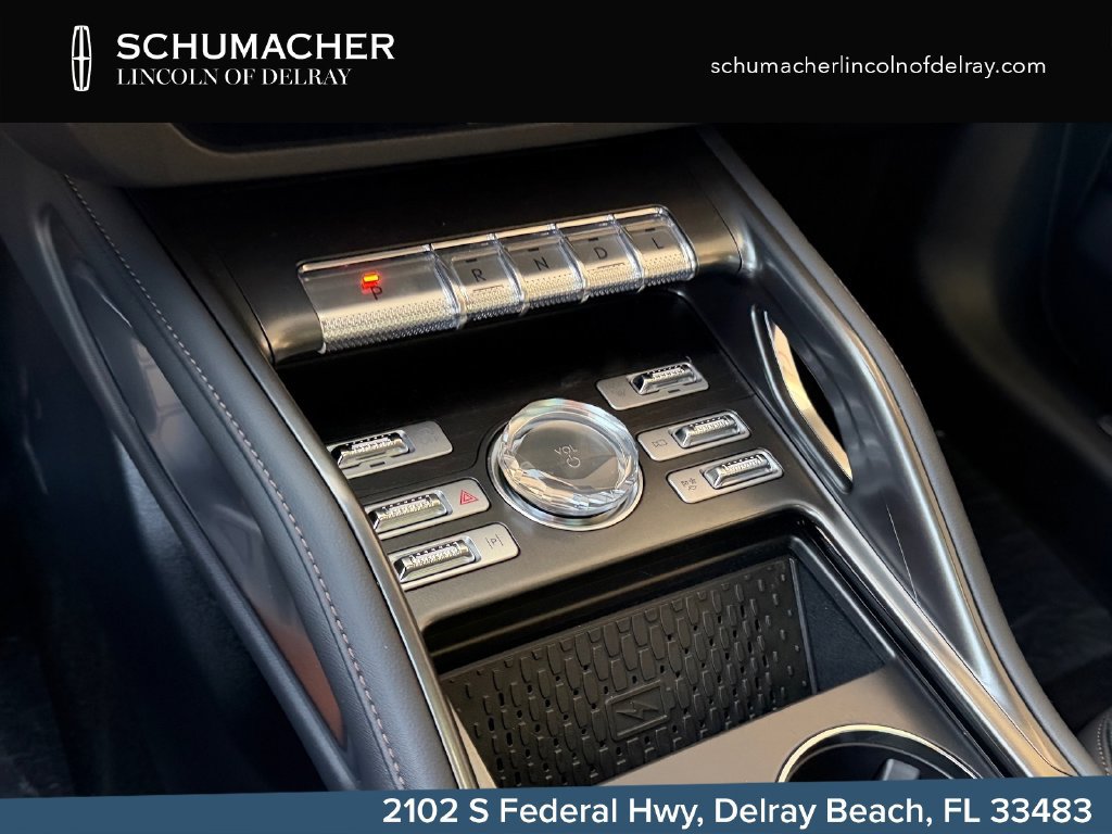 New 2026 Lincoln Nautilus Reserve AWD/4WD image 17