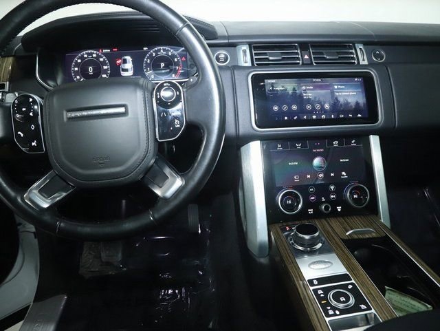 Used 2019 Land Rover Range Rover image 17