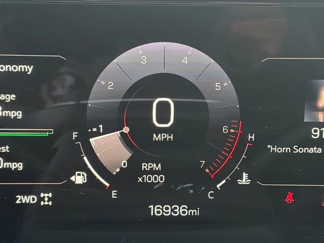 Used 2026 GMC Terrain Elevation w/ Elevation Premium Package AWD/4WD image 18