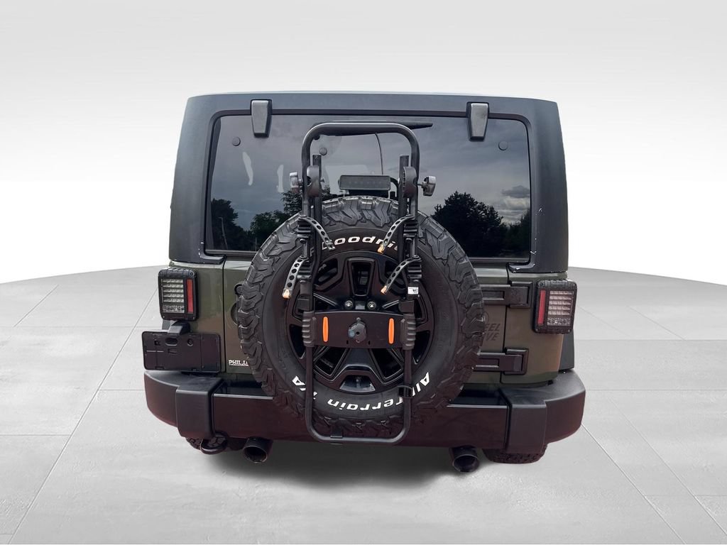Used 2015 Jeep Wrangler Sport AWD/4WD image 7