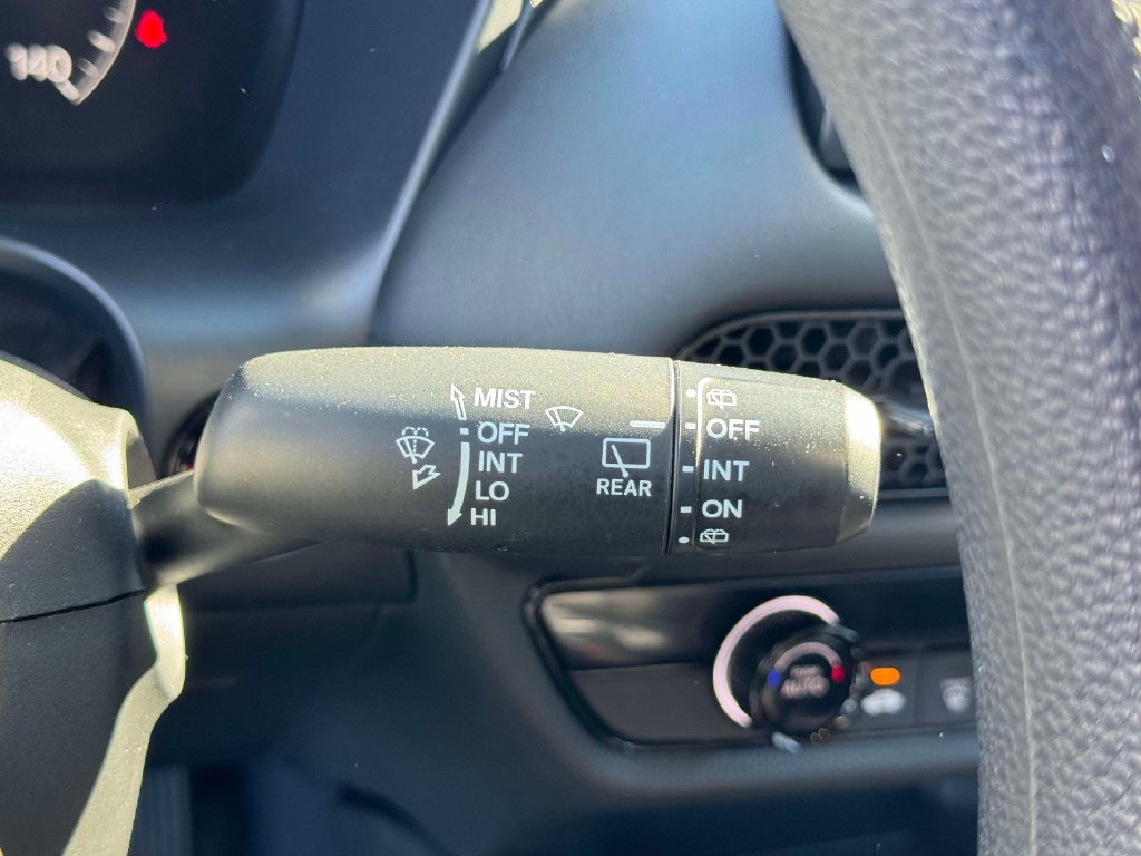 Used 2024 Honda HR-V LX image 23