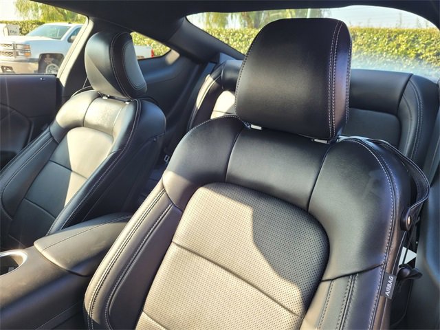 Used 2025 Ford Mustang Premium image 11