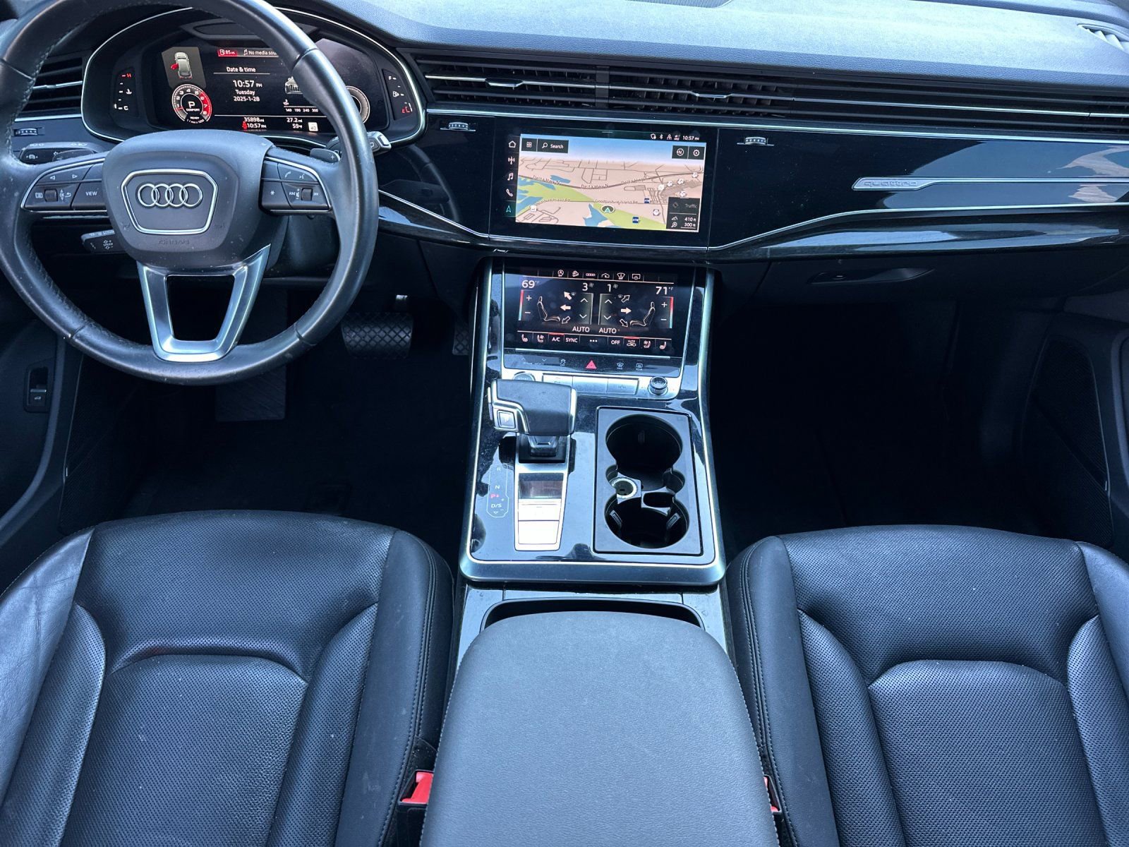 Used 2021 Audi Q7 3.0T Prestige image 12