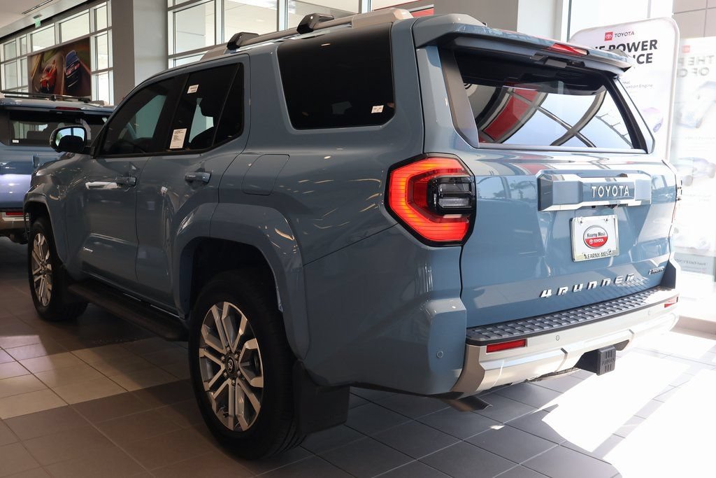 Used 2026 Toyota 4Runner Limited AWD/4WD image 4