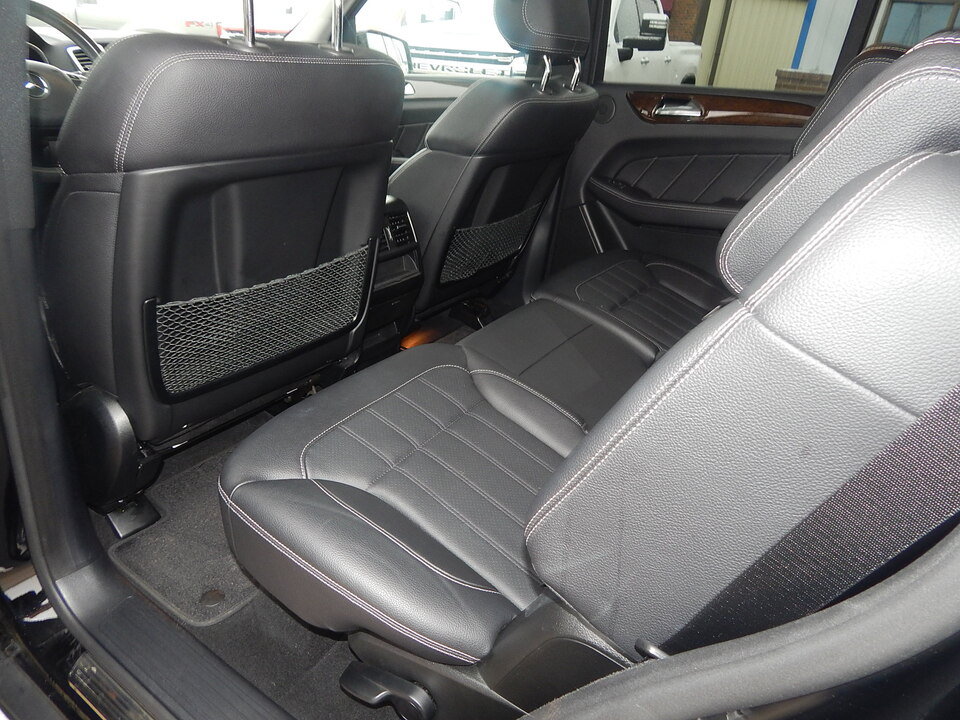 Used 2015 Mercedes-Benz GL 450 4MATIC image 15