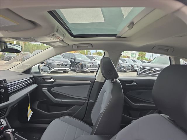 New 2026 Volkswagen Jetta SE image 24