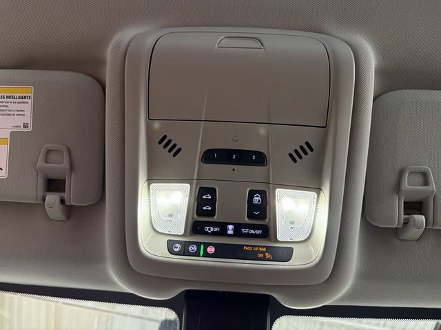 Used 2024 GMC Terrain Denali w/ Denali Premium Package AWD/4WD image 22
