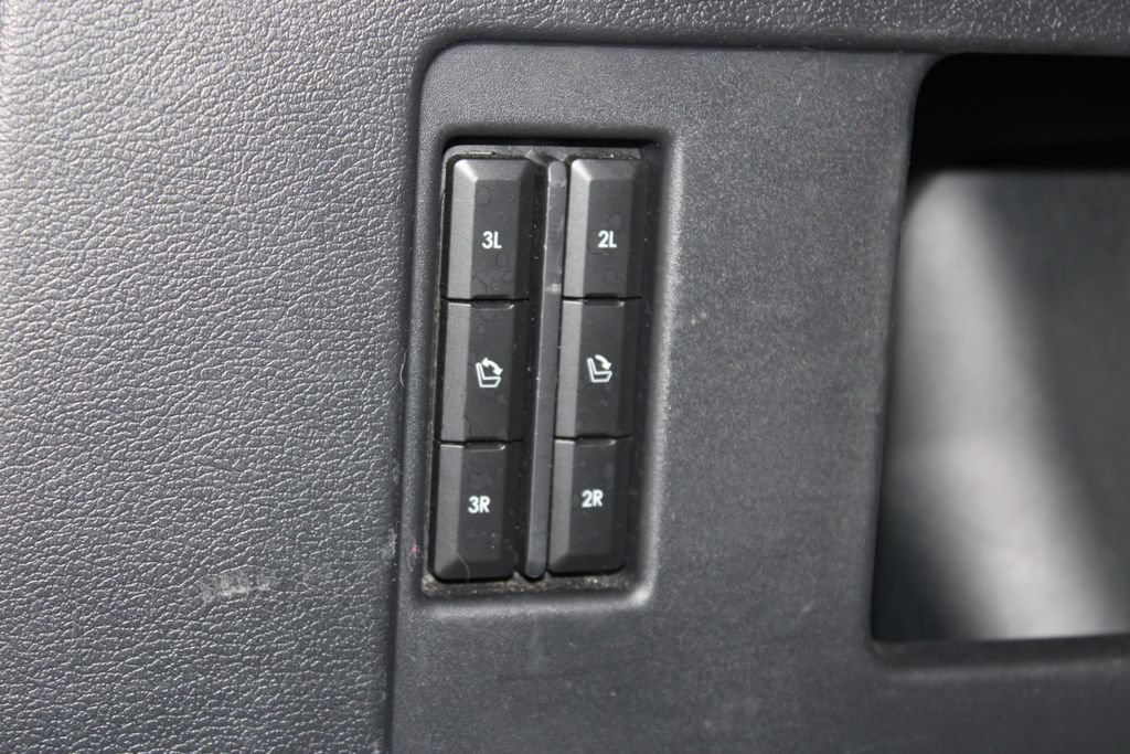 Used 2023 Lincoln Navigator Reserve AWD/4WD image 12