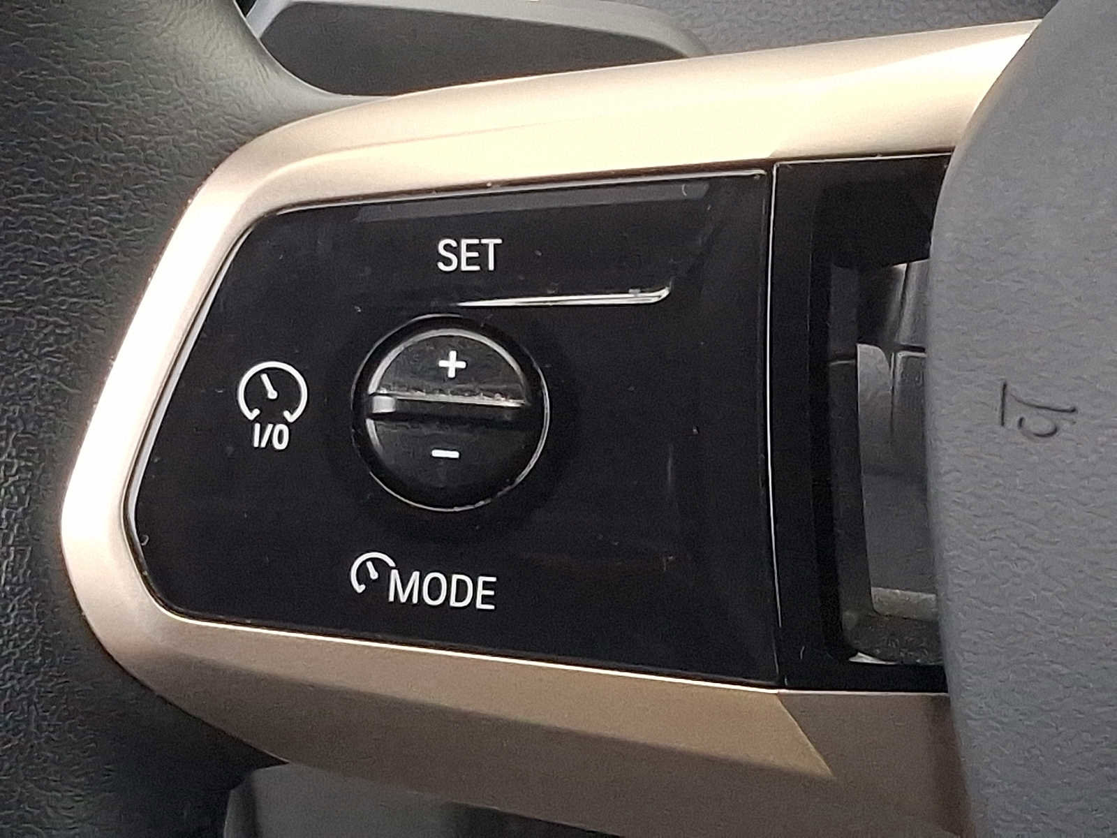 Certified 2024 BMW iX xDrive50 w/ Premium Package image 22