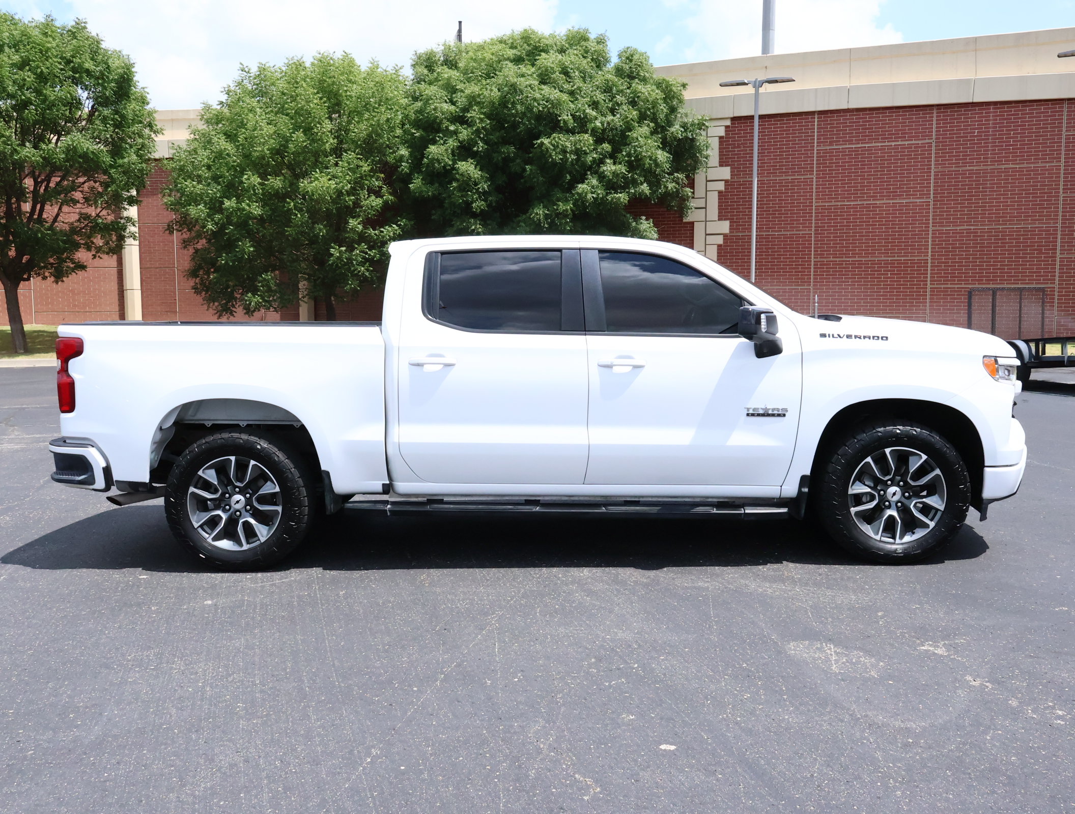 Used 2024 Chevrolet Silverado 1500 RST w/ Texas Edition Plus RWD image 32