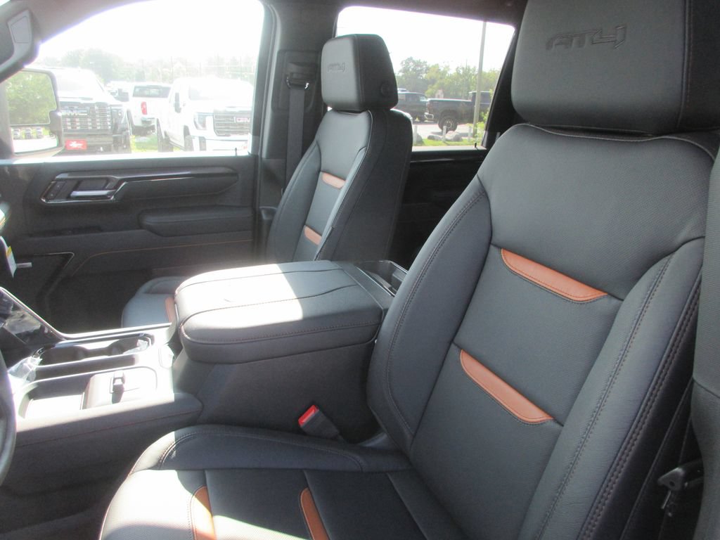 New 2026 GMC Sierra 2500 AT4 w/ AT4 Premium Plus Package AWD/4WD image 13