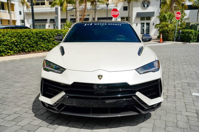 Used 2023 Lamborghini Urus Performante image 4