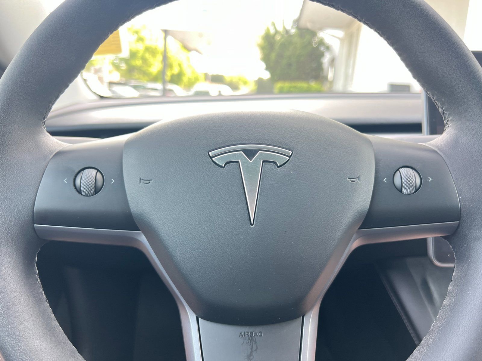 Used 2023 Tesla Model 3 Standard Range image 22