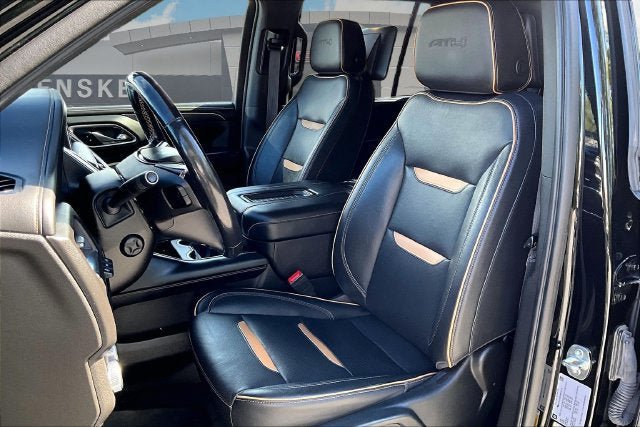 Used 2021 GMC Yukon AT4 w/ AT4 Premium Package AWD/4WD image 25