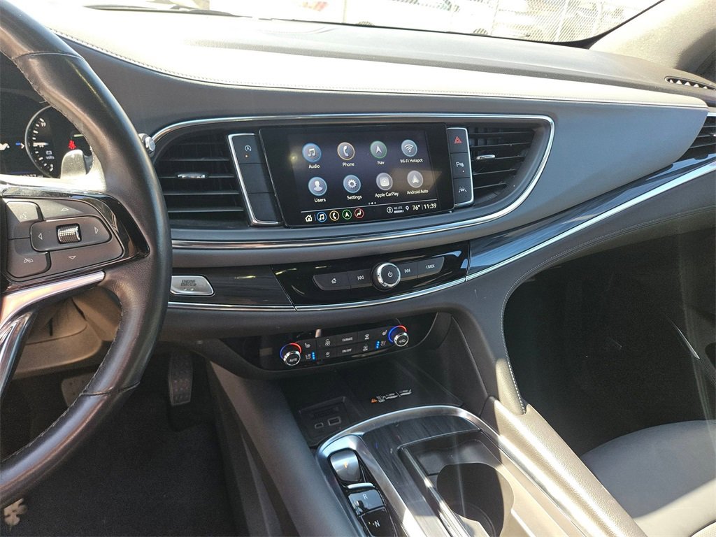 Used 2024 Buick Enclave Premium image 19