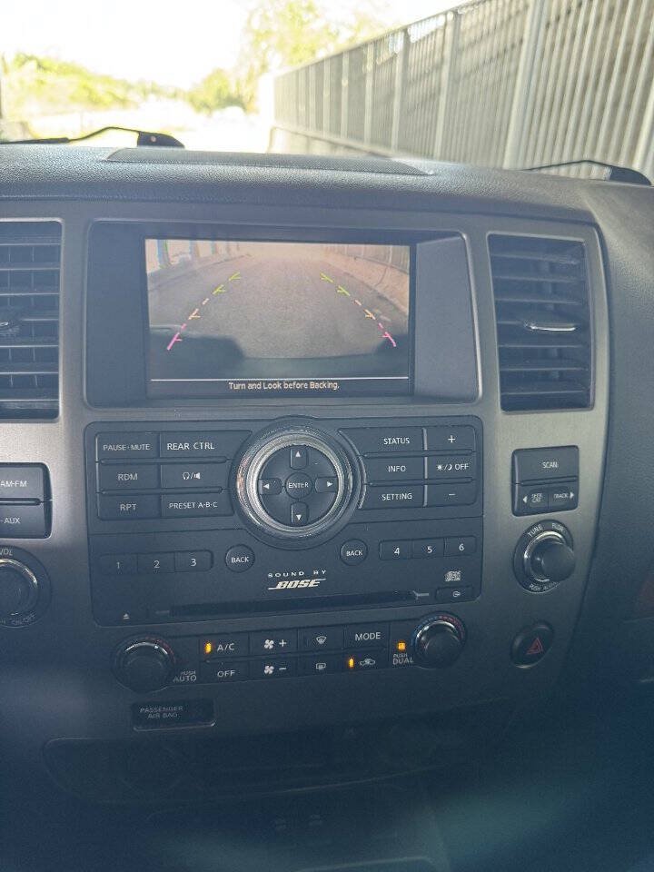 Used 2010 Nissan Armada Titanium RWD image 11