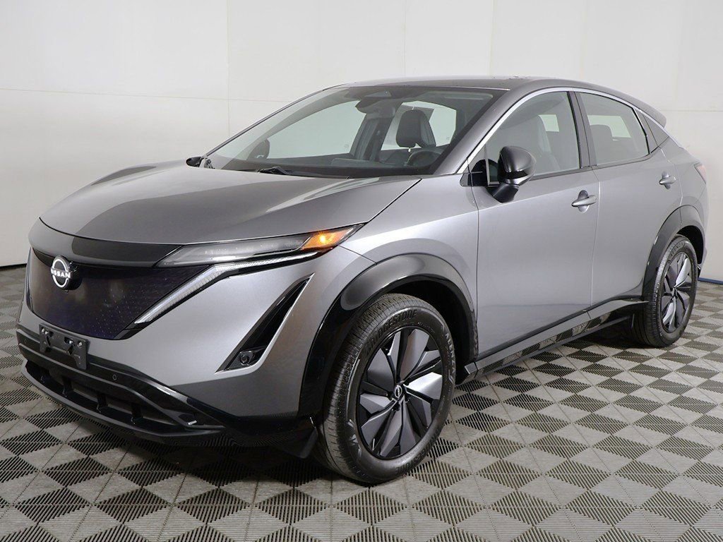 Used 2023 Nissan Ariya FWD image 11