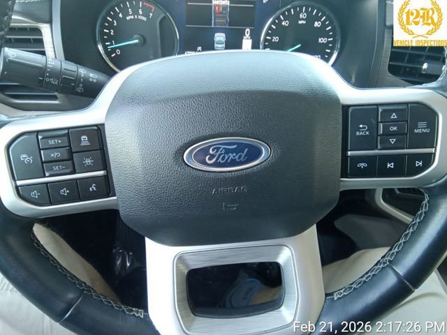 Used 2024 Ford Expedition Limited image 13