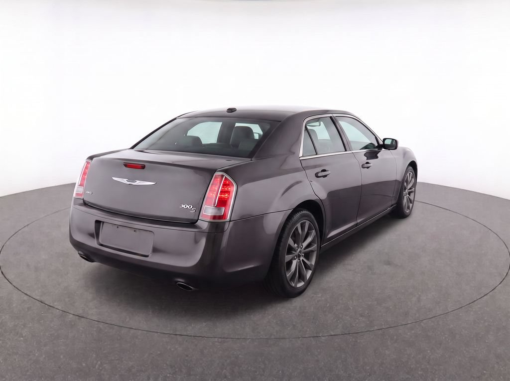 Used 2014 Chrysler 300 S AWD/4WD image 6