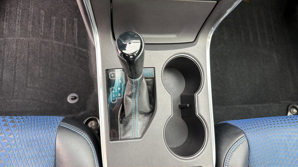 Used 2016 Toyota Camry SE image 25