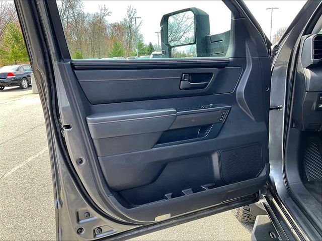 Used 2023 Toyota Tundra TRD Pro w/ TRD Pro Tow Package AWD/4WD image 9