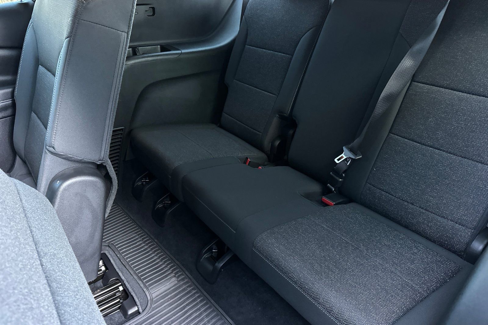 Certified 2025 Chevrolet Traverse LT w/ LPO, Floor Liner Package image 19