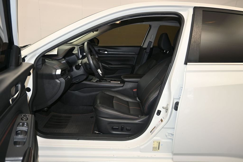 Certified 2021 Nissan Altima 2.0 SR FWD image 21