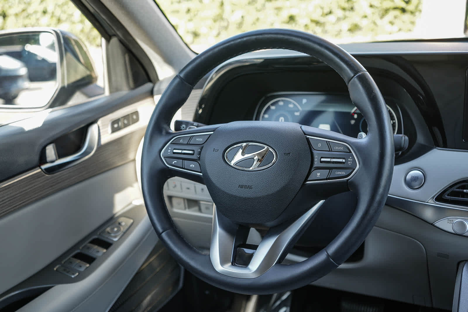 Used 2021 Hyundai Palisade Limited FWD image 15