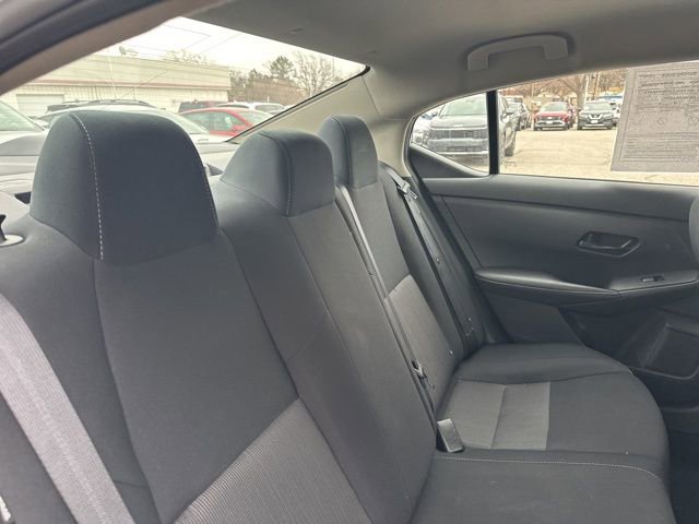 Used 2024 Nissan Sentra SV image 28