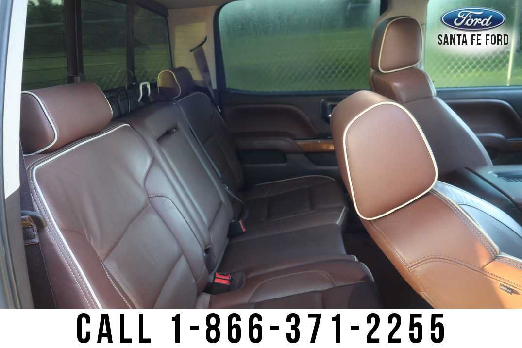 Used 2017 Chevrolet Silverado 1500 High Country AWD/4WD image 21