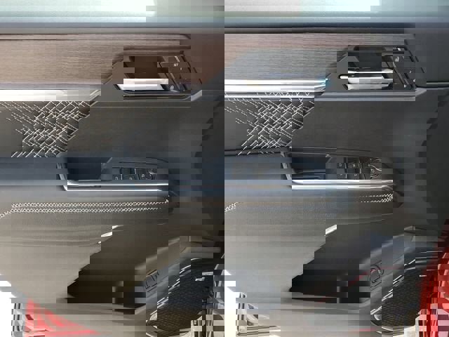 New 2026 GMC Acadia Denali image 17