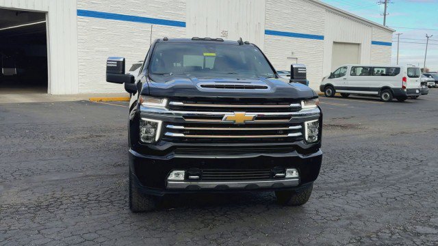Certified 2022 Chevrolet Silverado 3500 High Country w/ LPO, Hitch Package image 3
