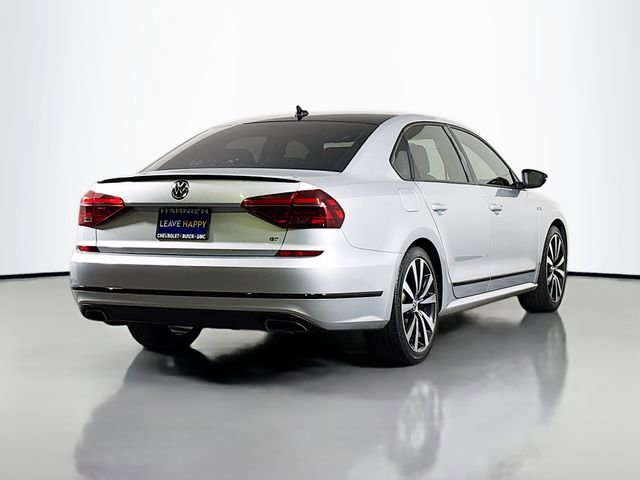 Used 2018 Volkswagen Passat 3.6 image 7