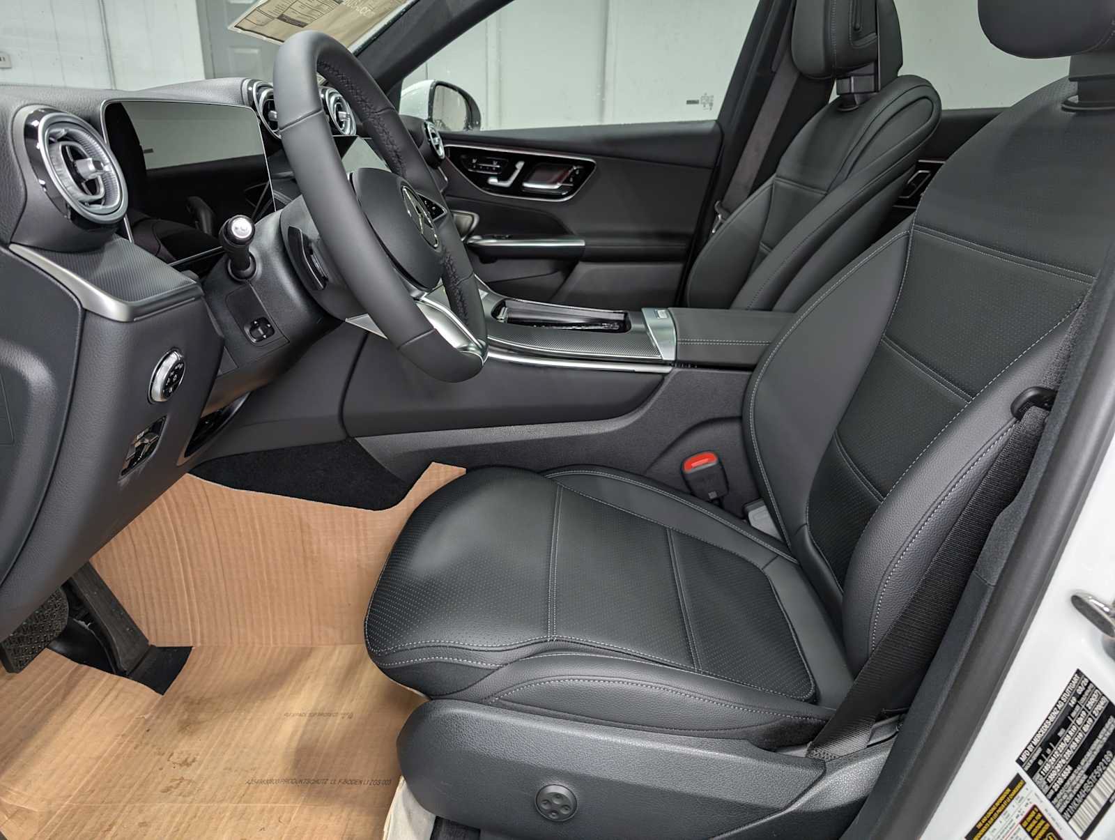 New 2026 Mercedes-Benz GLC 300 4MATIC image 4