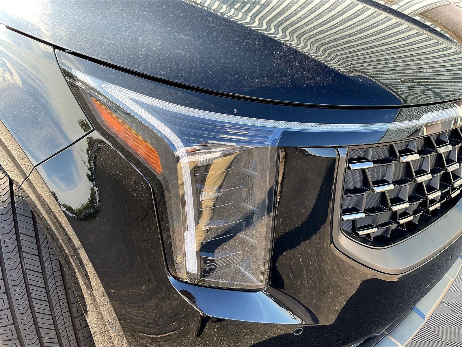 New 2027 Kia Carnival SX FWD image 8
