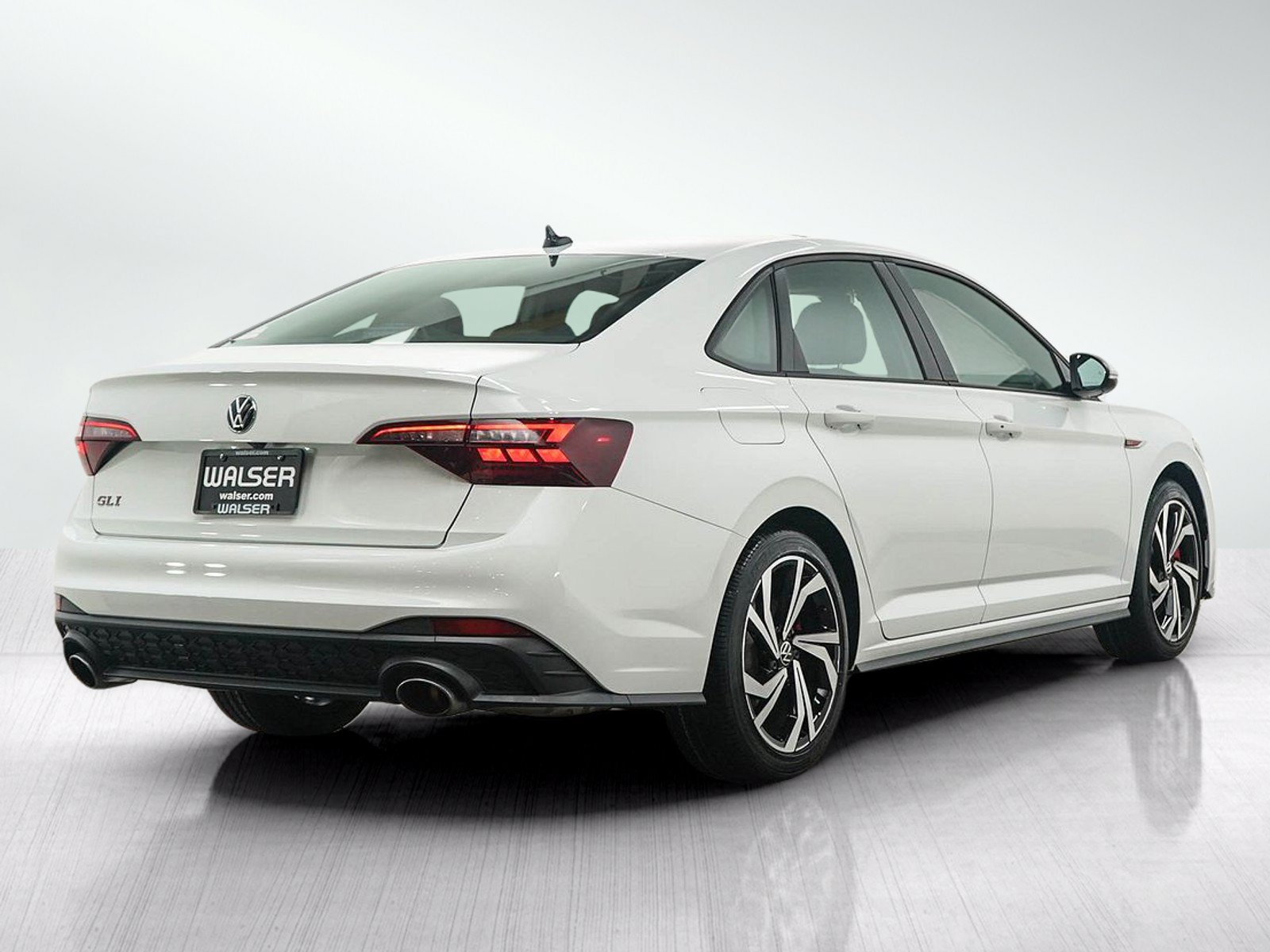 Used 2024 Volkswagen Jetta GLI Autobahn FWD image 5