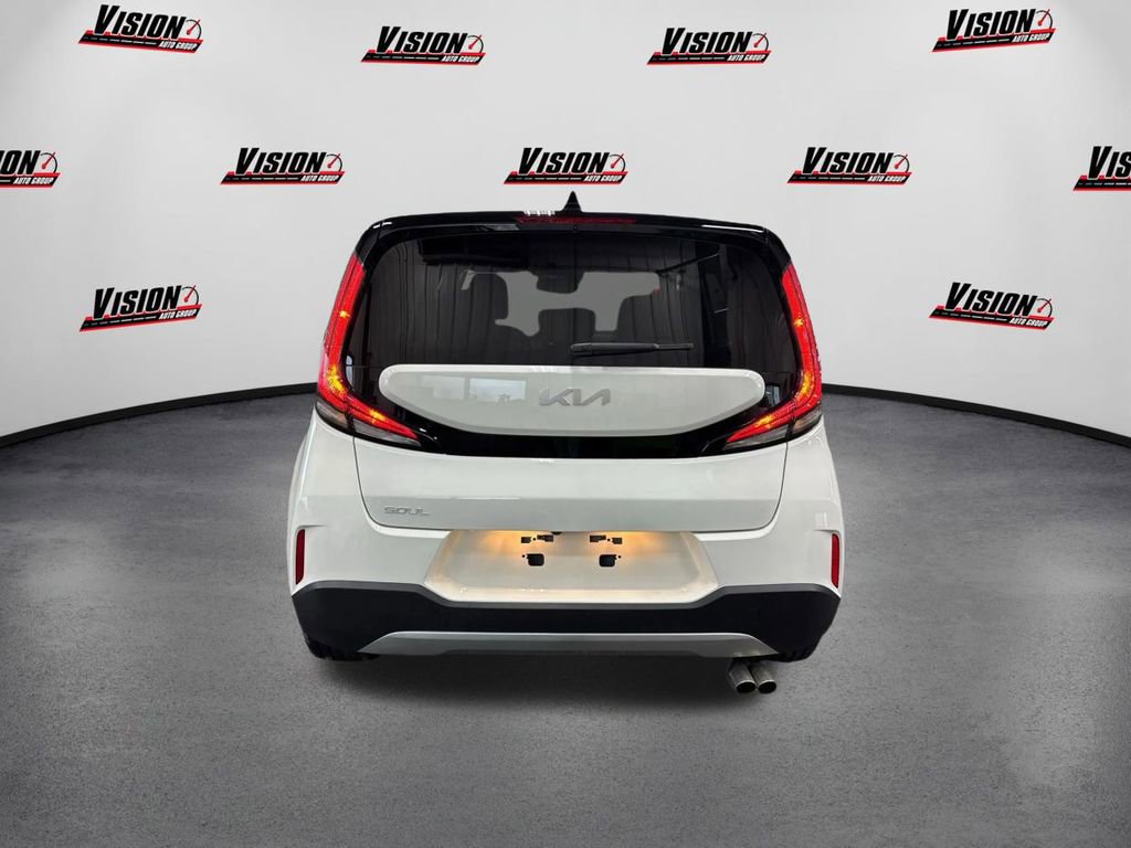 Used 2025 Kia Soul EX image 6