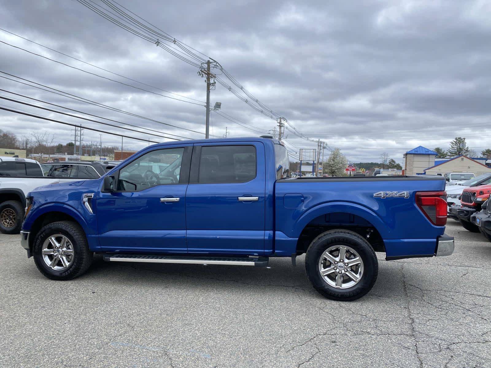 Used 2025 Ford F150 XLT w/ Equipment Group 301A Standard AWD/4WD image 7