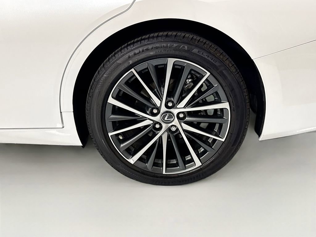 Certified 2025 Lexus ES 300h w/ Premium Package FWD image 31