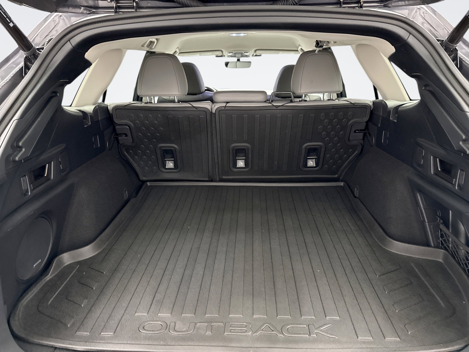 Used 2024 Subaru Outback Limited image 20