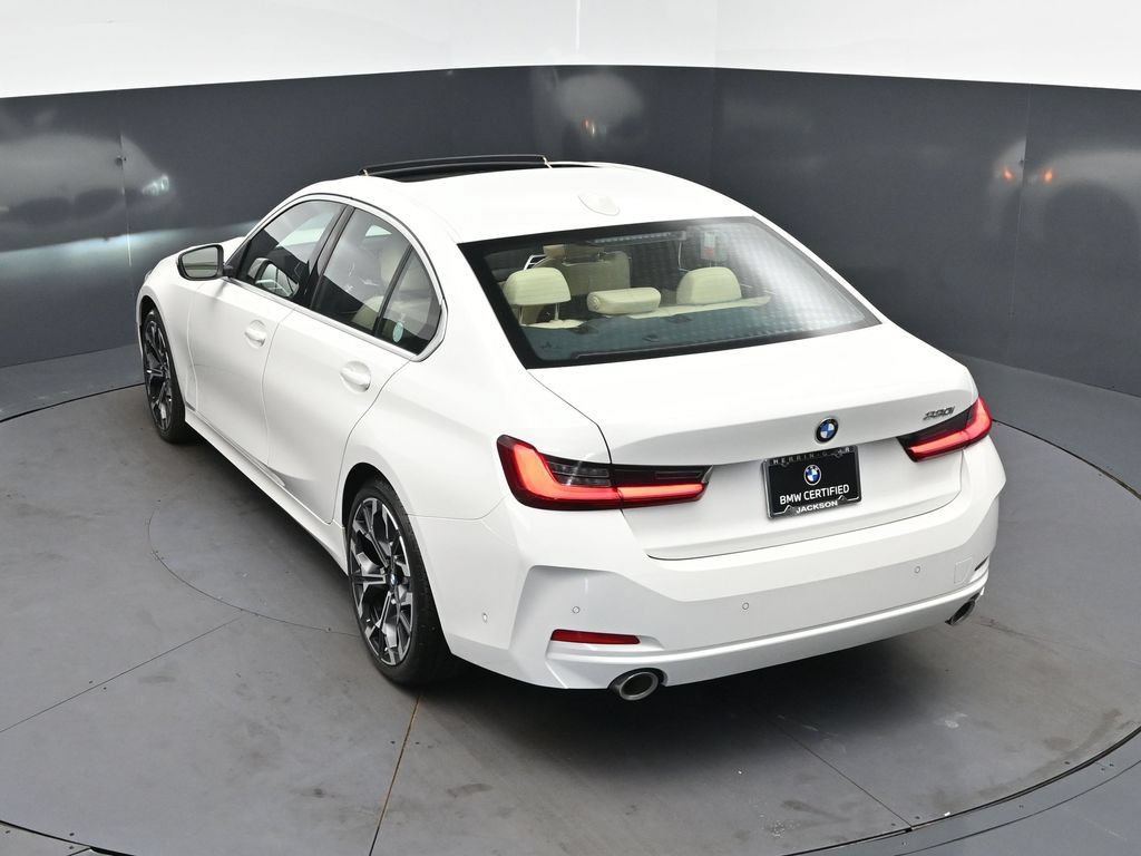 Used 2026 BMW 330i Sedan w/ Convenience Package RWD image 33