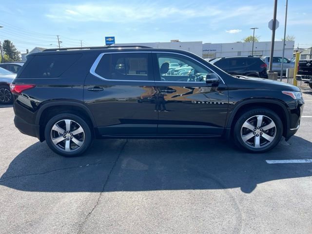 Used 2020 Chevrolet Traverse LT w/ LT Premium Package AWD/4WD image 9
