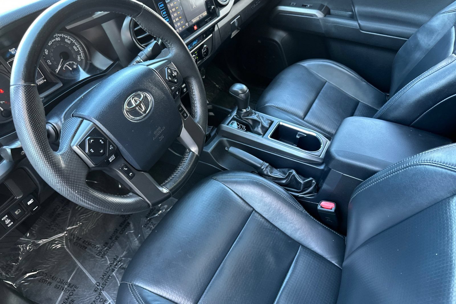 Used 2018 Toyota Tacoma TRD Sport w/ TRD Premium Sport Package RWD image 9